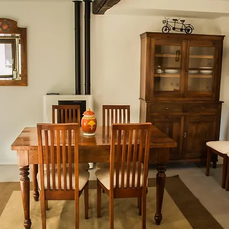 Casa El Patin * La Robellada de Onis